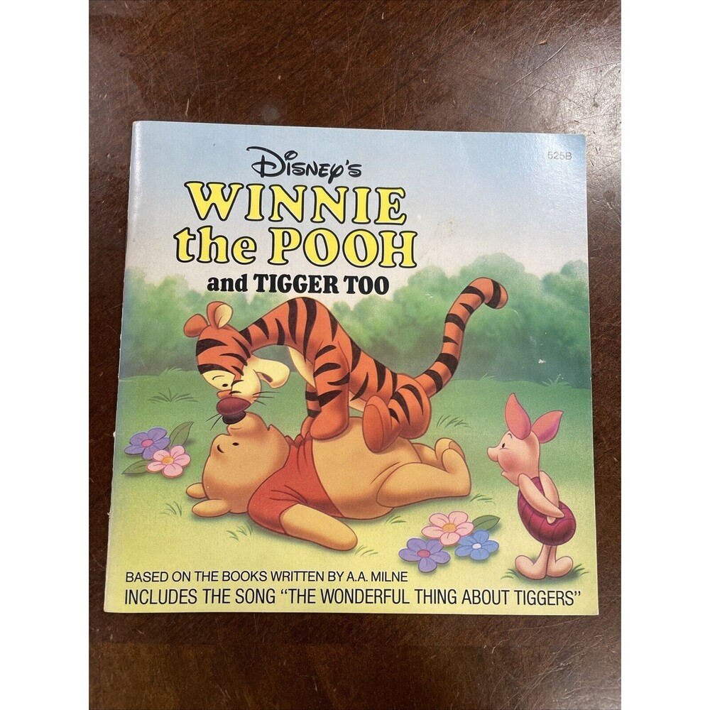 Vintage 1984 “WINNIE THE POOH AND TIGGER TOO” Disney Paperback *BOOK ONLY*